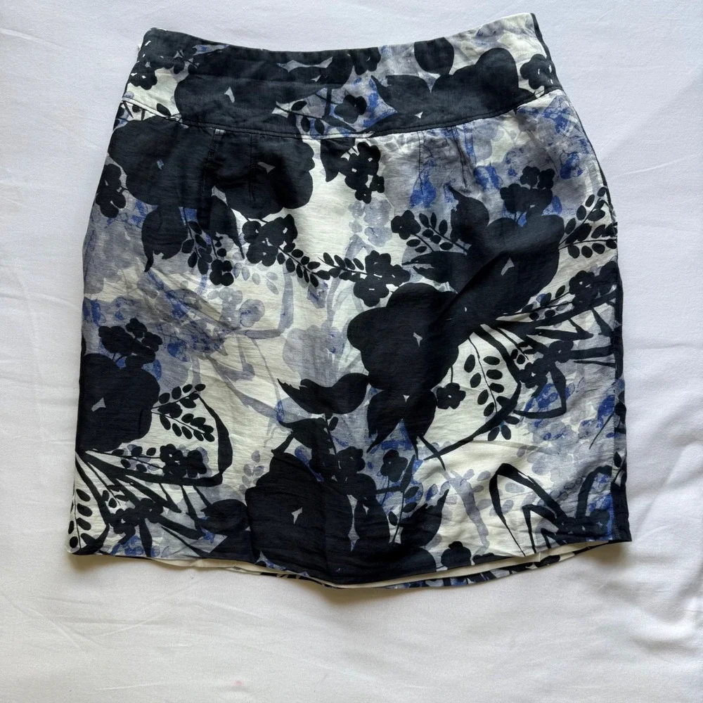 Ann Taylor Abstract Floral Pleated Mini Skirt Lined Size‎ 6 Side Pockets